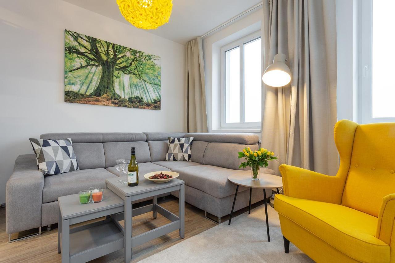 Harfa Apartments Prag Exteriör bild